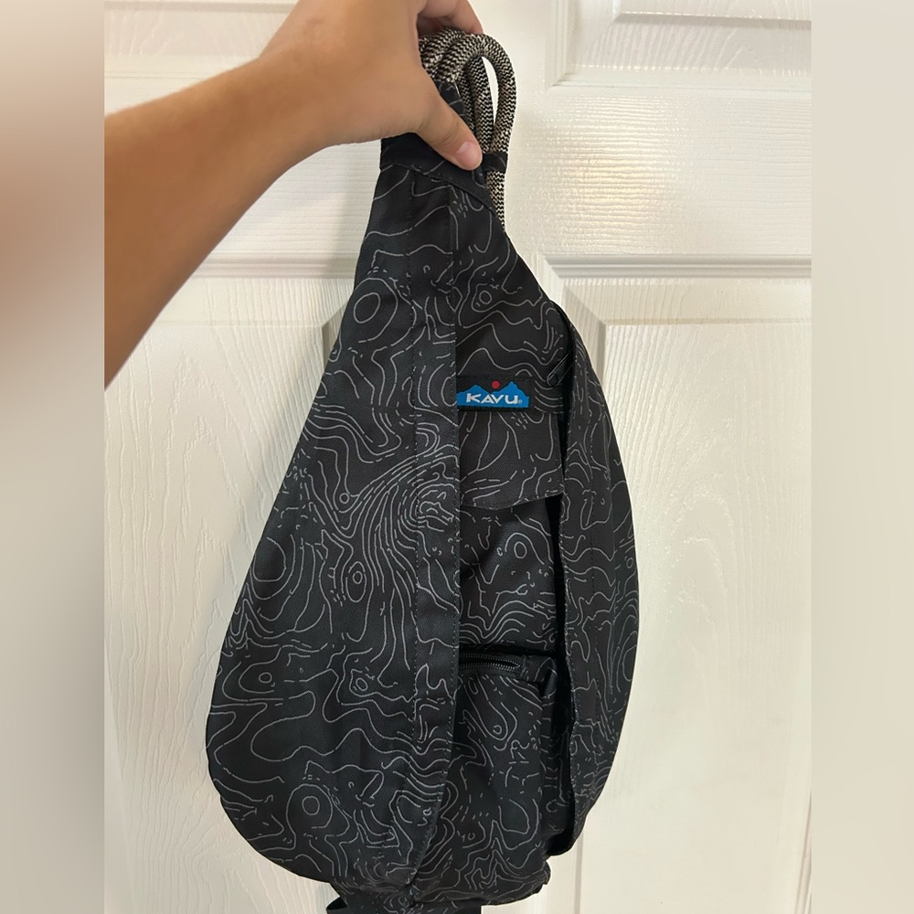 KAVU SLING BAG